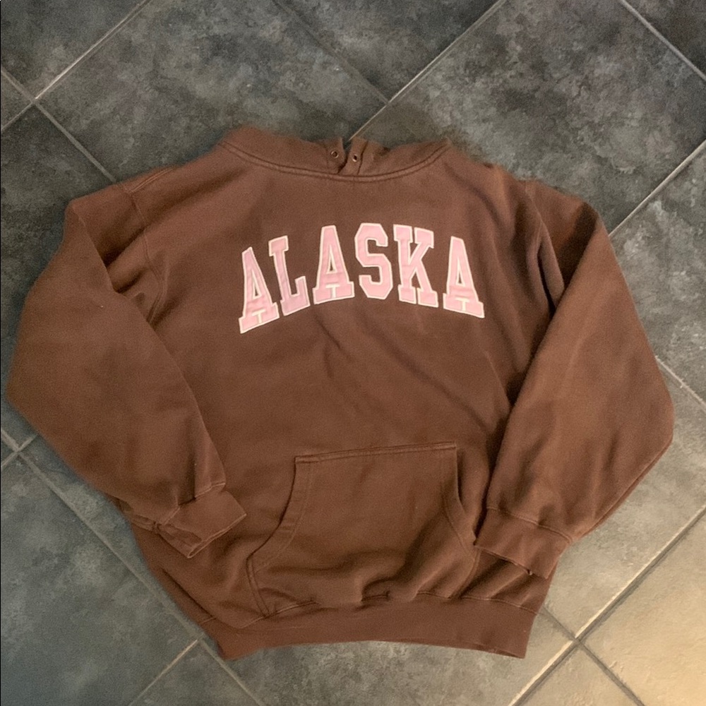 Brown and pink Alaska Men's Sweater siz xl